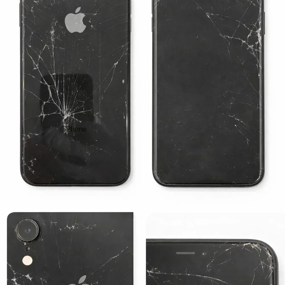 iPhone XR 64GB Black Cracked Back LCD Issue 81% Battery